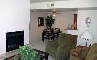 Photo #4: 6346880 Listing