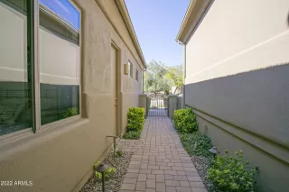 Photo #2: 6346929 Listing