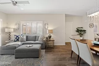 Photo #2: 6347548 Listing 