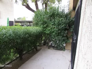 Photo #3: 6347888 Listing