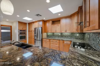 Photo #6: 6347896 Listing 