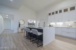 Photo #4: 6347960 Listing 