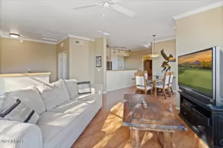 Photo #3: 6347965 Listing