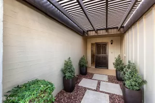 Photo #3: 6348356 Listing