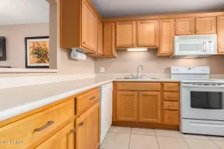 Photo #2: 6348849 Listing 