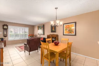 Photo #5: 6348849 Listing 