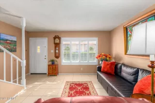 Photo #6: 6348849 Listing 