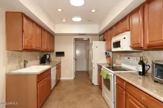 Photo #4: 6348851 Listing 