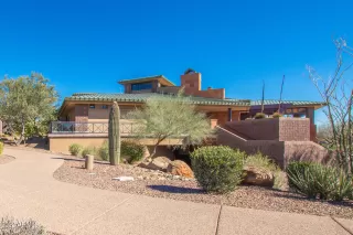 Photo #2: 6348907 Listing