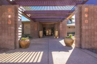 Photo #4: 6348907 Listing