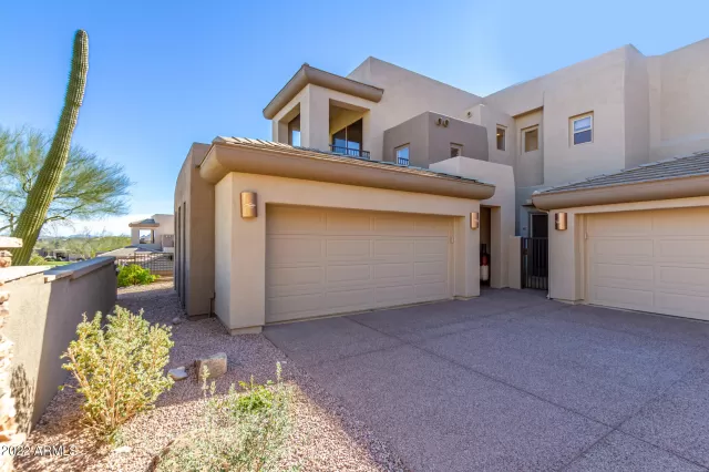 MLS: 6349104 Condo For Sale