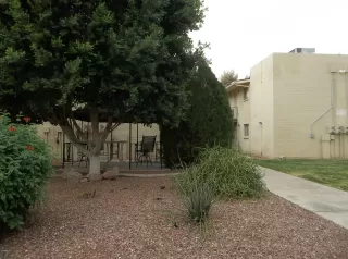 Photo #2: 6349265 Listing