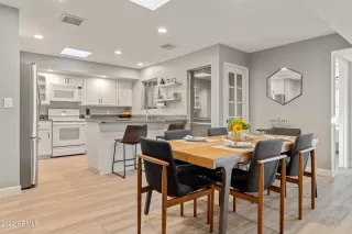 Photo #4: 6349352 Listing 