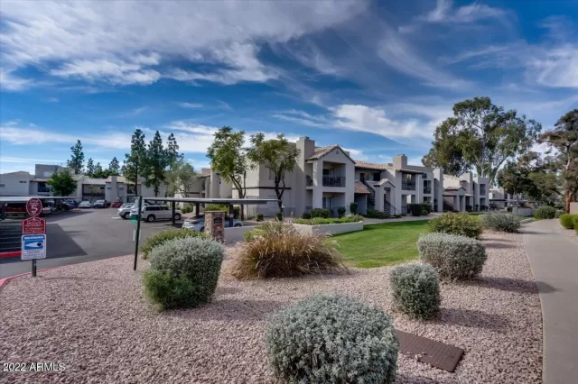 MLS: 6349625 Condo For Sale