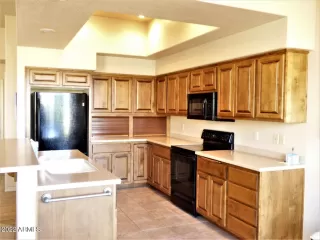 Photo #2: 6349635 Listing