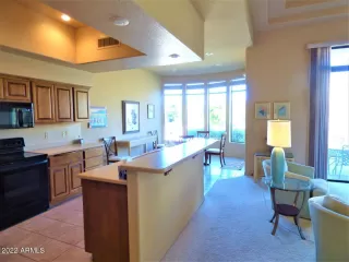 Photo #4: 6349635 Listing