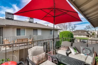 Photo #2: 6349670 Listing