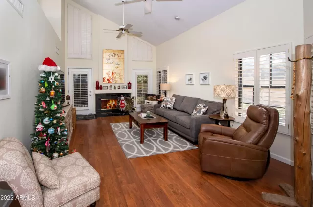 MLS: 6349996 Condo For Sale