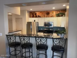 Photo #6: 6350021 Listing