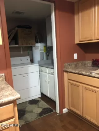 Photo #4: 6350069 Listing