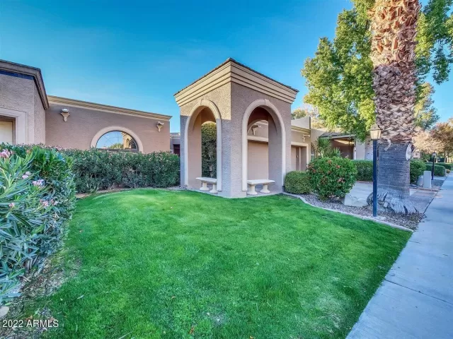 MLS: 6350184 Condo For Sale