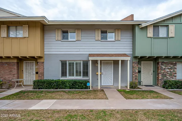 MLS: 6350329 Condo For Sale