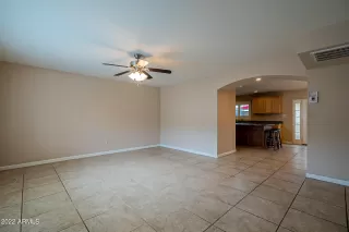 Photo #4: 6350329 Listing