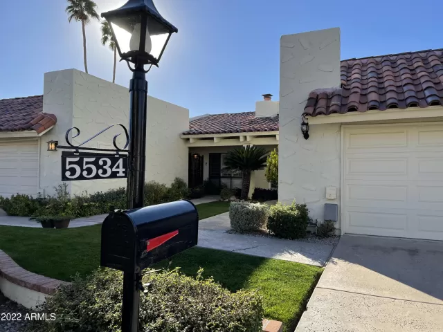 MLS: 6350345 Condo For Sale