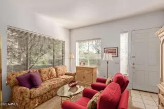 Photo #6: 6350650 Listing 