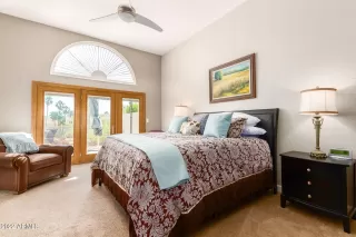 Photo #6: 6350678 Listing 