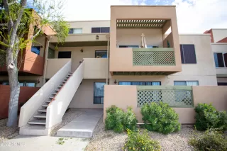 Photo #5: 6350681 Listing