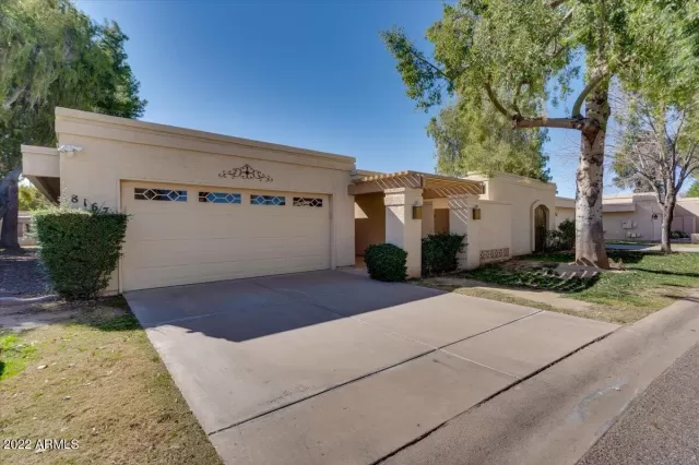 MLS: 6350702 Condo For Sale