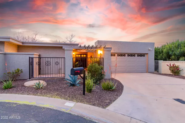 MLS: 6350777 Condo For Sale