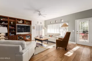 Photo #1: 6351088 Listing 