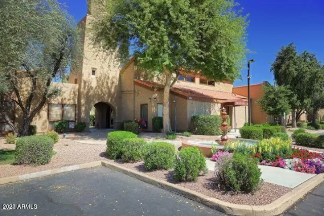 MLS: 6351099 Condo For Sale