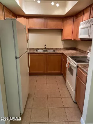 Photo #2: 6351099 Listing 