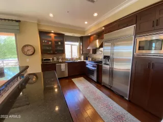 Photo #4: 6351270 Listing