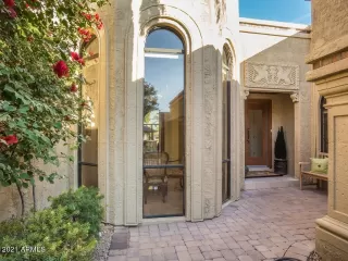 Photo #2: 6351338 Listing 