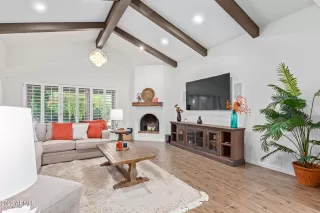 Photo #4: 6351376 Listing 