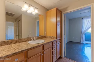 Photo #4: 6351484 Listing