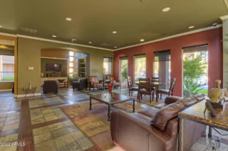 Photo #6: 6351484 Listing