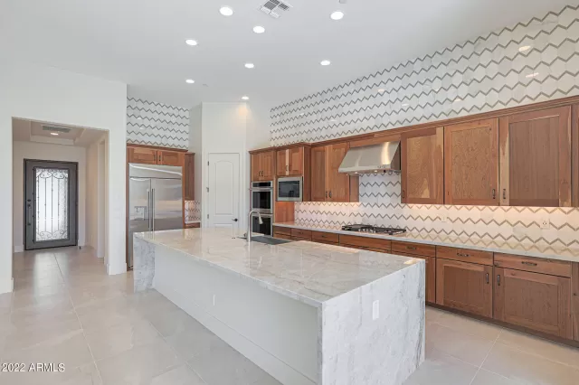 MLS: 6351493 Condo For Sale