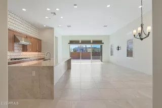 Photo #4: 6351493 Listing