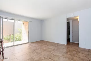 Photo #5: 6351529 Listing