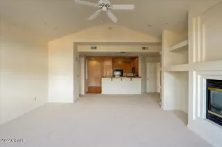 Photo #4: 6351559 Listing