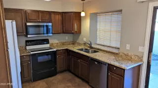 Photo #5: 6351574 Listing