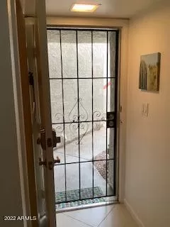 Photo #2: 6351602 Listing