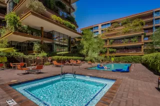 Photo #5: 6351887 Listing