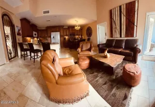 Photo #2: 6351963 Listing 