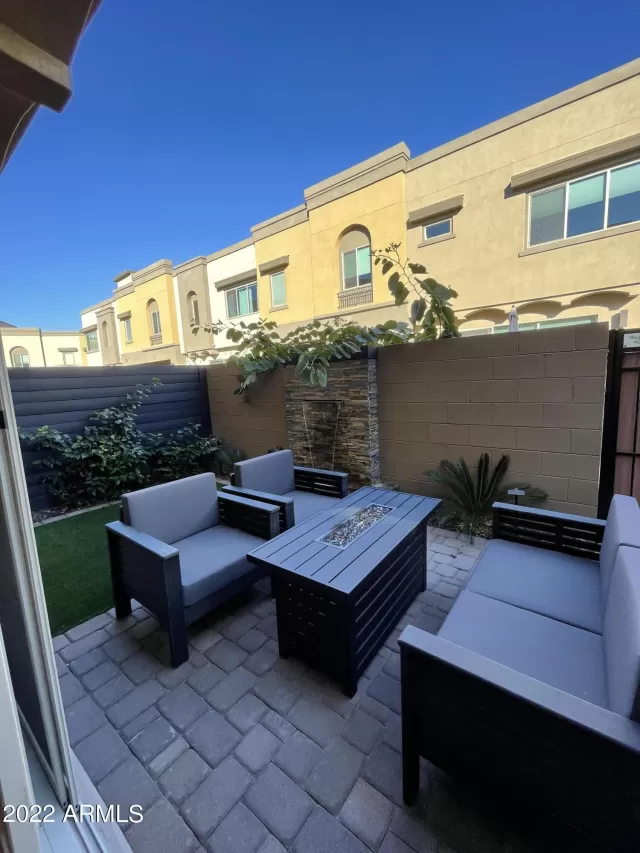 MLS: 6352014 Condo For Sale